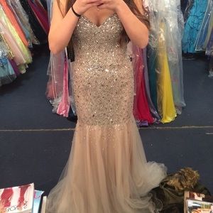 Prom dress